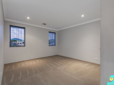 16 Teraglin Vista, Yanchep