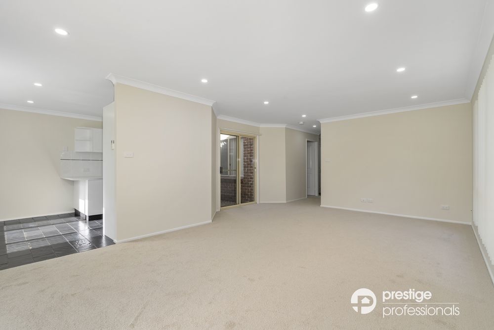 10 Glenrock Court, Wattle Grove