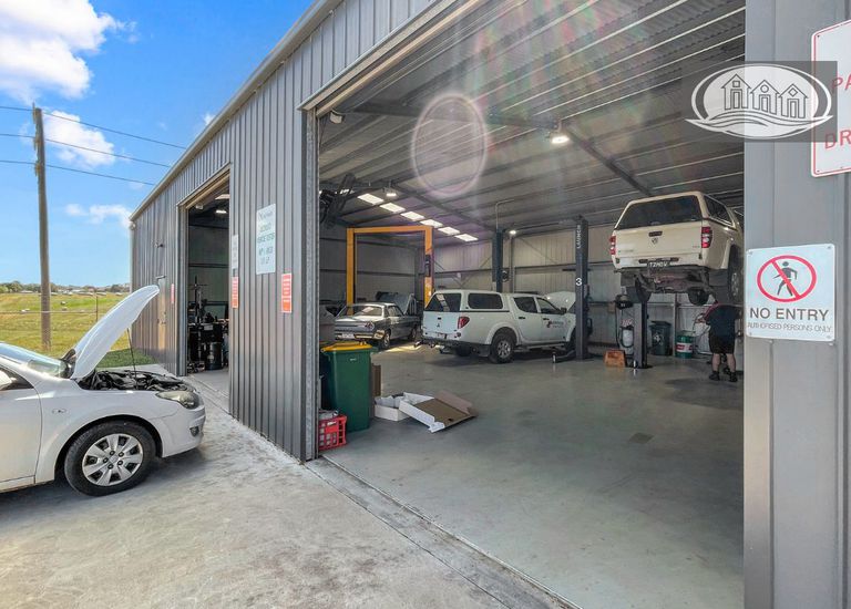 4 Hill Court, Portland