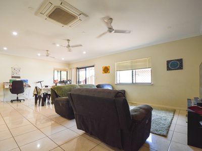 9 Pilbara Way, South Hedland