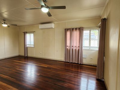 11 Alexandra Street, Booval