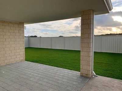 57 Parktree Avenue, Yanchep