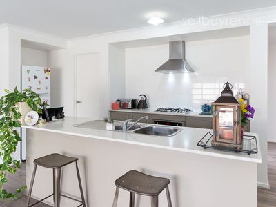 24 ROD LAVER WAY, Baranduda