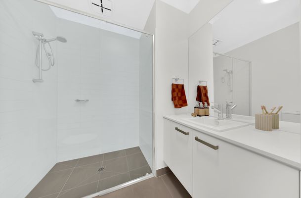 6 Ely Walk, Craigieburn