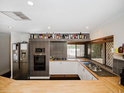 36 Holcombe Road, Warnbro