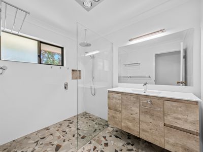 46 Graduate Street, Manly West