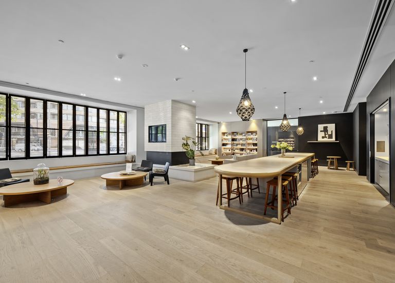 3B / 9 Waterside Place, Docklands