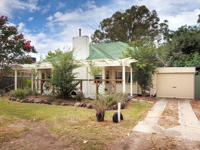 46 PELL STREET, Howlong