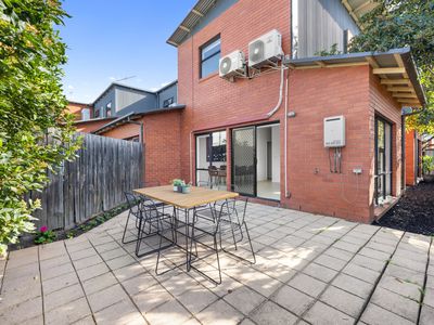 10 / 13 Blackwood Street, Yarraville