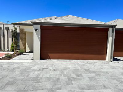 5 / 6 Merion Court, Yanchep