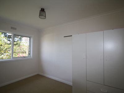 32 Lyons Street, Somerset
