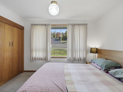 31 New World Avenue, Trevallyn