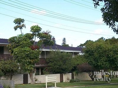 10 / 4 Bulimba Road, Nedlands