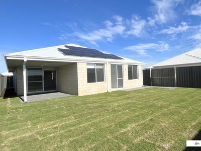 3 Brumlow Way, Lakelands