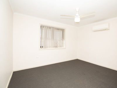 7 / 10 Dulverton Terrace, South Hedland
