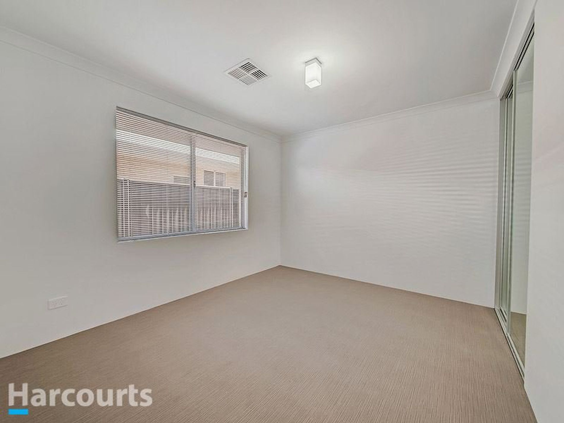 16 Bunker Crescent, Yanchep