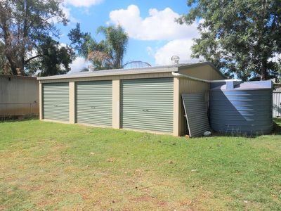 76 Walter Road, Kingaroy