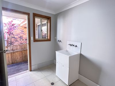 1B Gwen Close, Emerald Beach