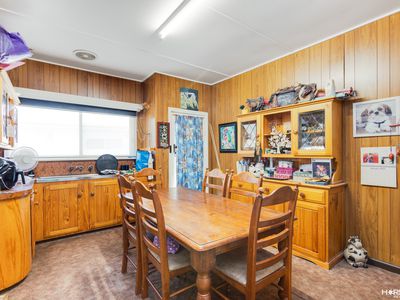 16  Gertrude St, Horsham