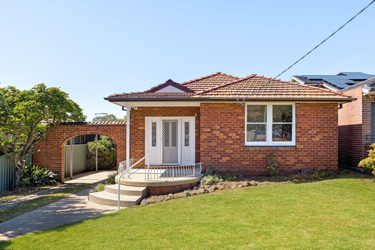 4 Boronia Street, Concord West