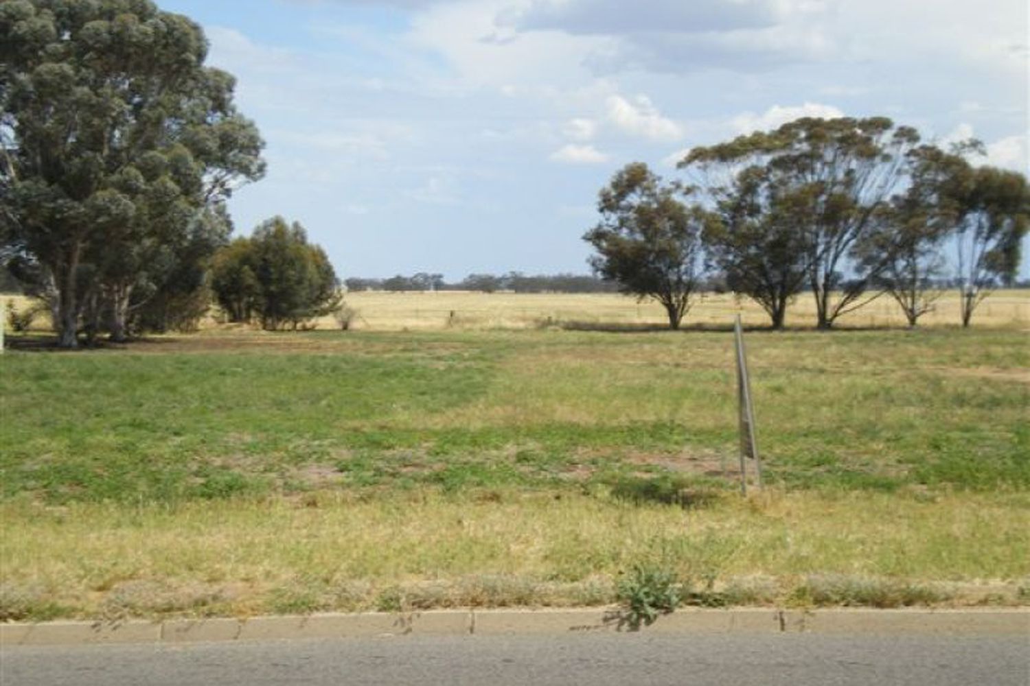 lot 14 & 5 Dimboola Road, Warracknabeal
