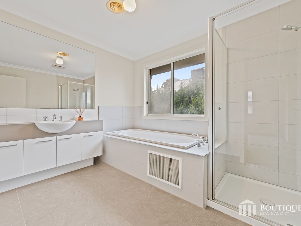 53 Premier Drive, Berwick