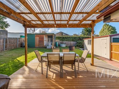 22 Thistle Down, Huntingfield