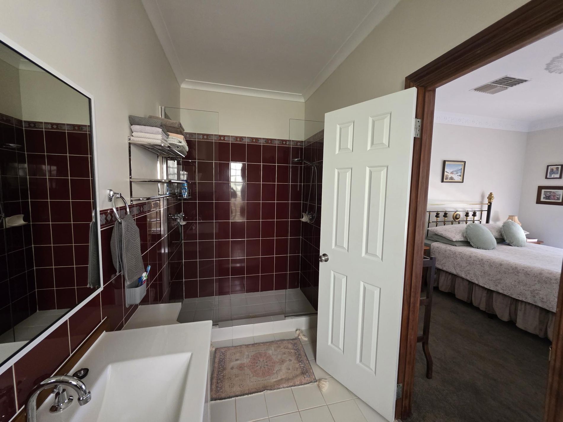 163 Bourke Street, Piccadilly