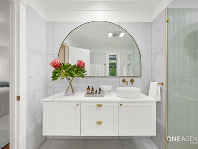 213 Honour Avenue, Chelmer