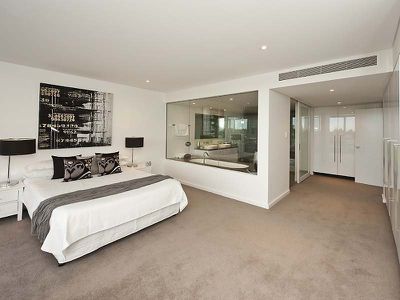22 / 39 Bow River Cresc, Burswood