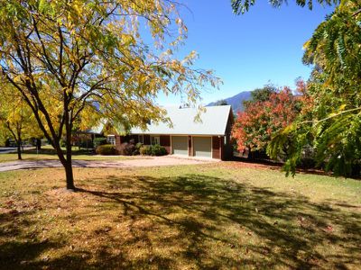 11 Ranch Road , Tawonga South