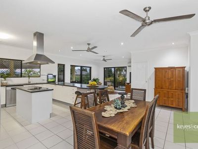 9 Perisher Court, Mount Louisa