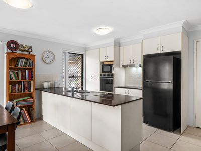 6 Alexander Close, Redbank Plains