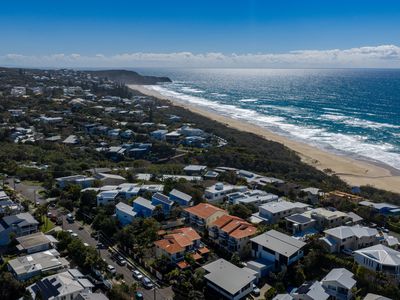 2 / 23 Sobraon Street, Sunrise Beach