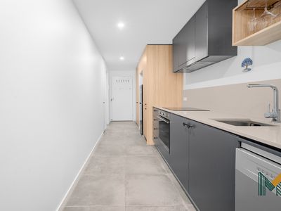 819 / 1 elouera st, Braddon