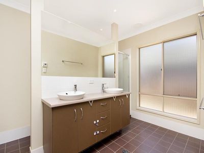 47A Sunningdale Avenue, Rochedale South