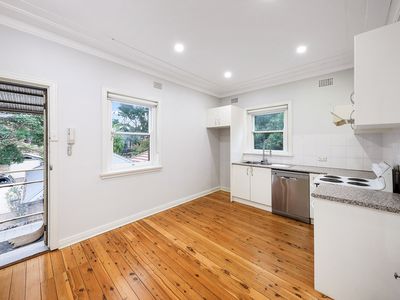 4 / 9 Brae Street, Bronte