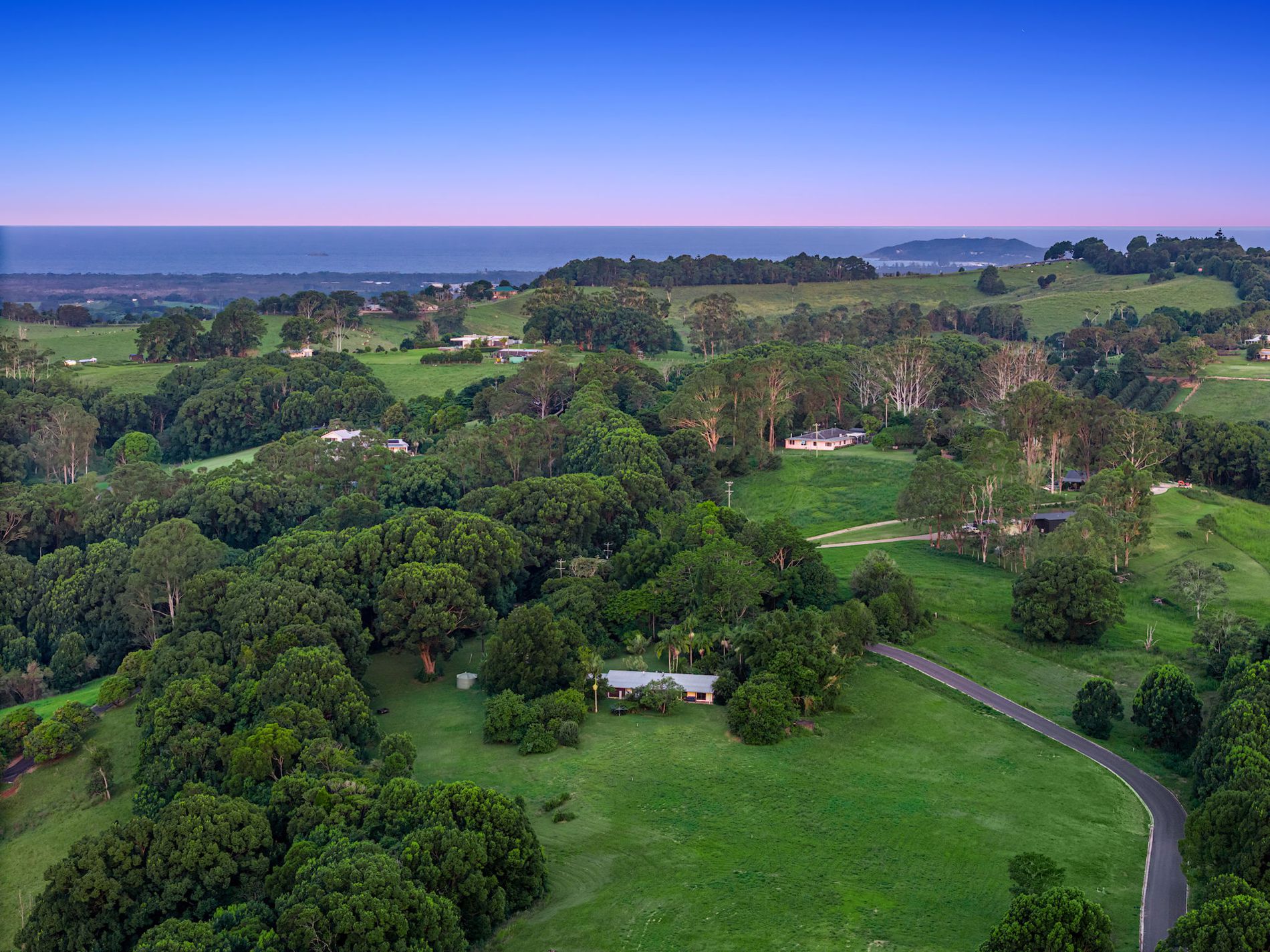 111 FOWLERS LANE, Bangalow