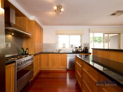 10 Hickory Drive, Narre Warren South