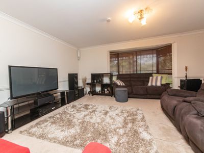 21 Jacqueline Drive, Dubbo