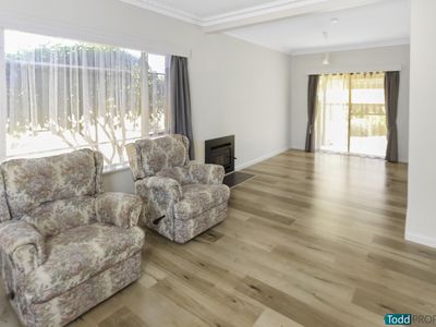 12 Redleaf Close, Heathcote