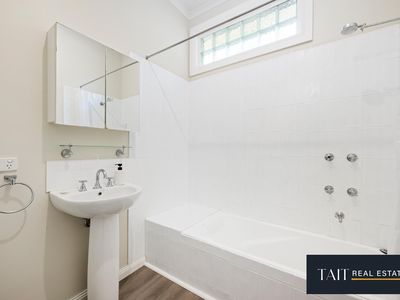 4 Phillips Street, Wangaratta