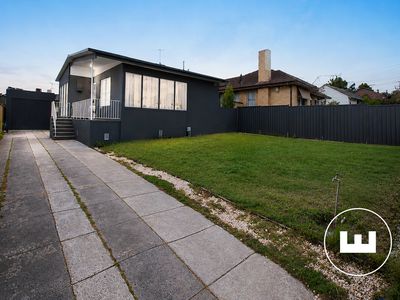 10 Lacebark Street, Doveton