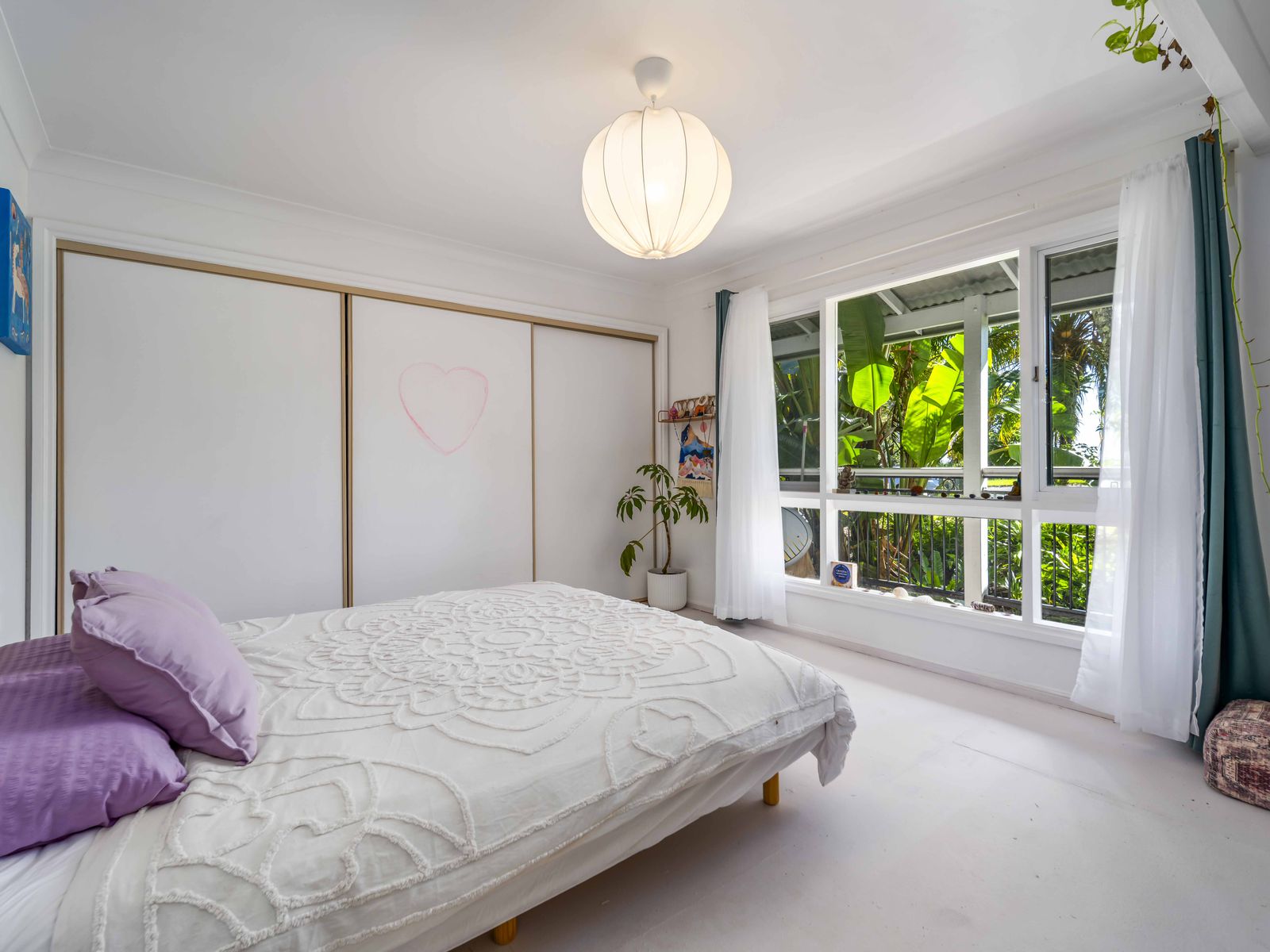 1 Tongarra Drive, Ocean Shores