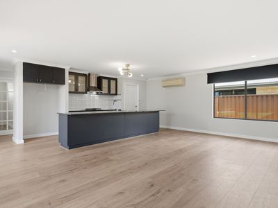 26 Januk Turn, South Guildford