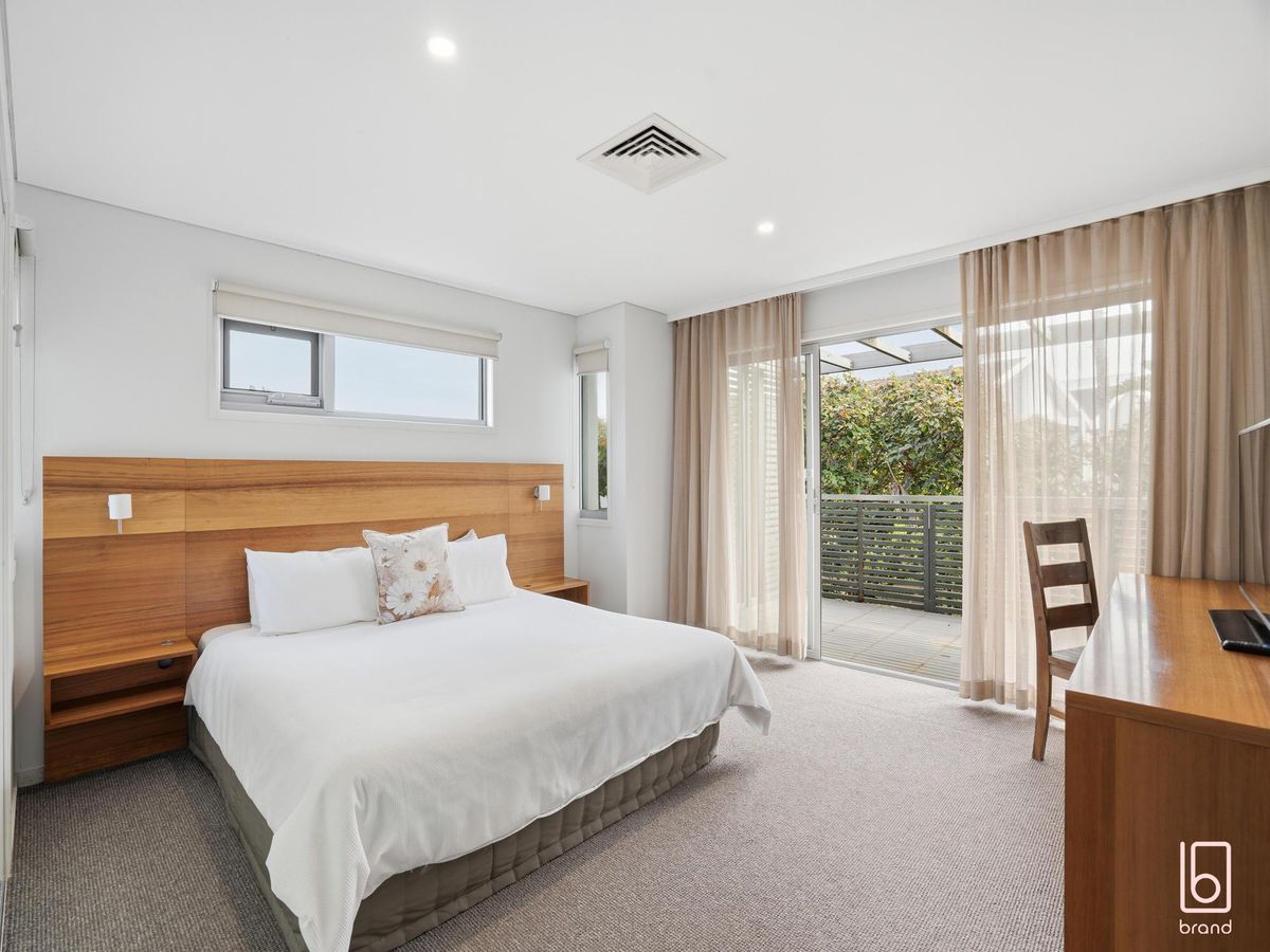 1005 / 3 Birkdale Place, Magenta