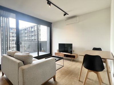 1703 / 33 Coventry Street, Southbank