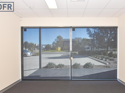 1 / 70 Discovery Drive, Bibra Lake