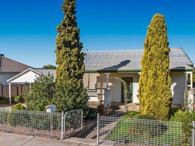 16 Prouses Road, North Bendigo