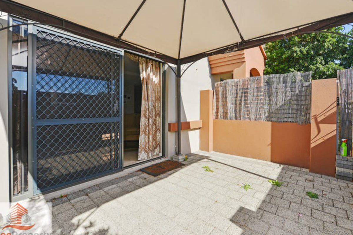 6 / 161 George Street, Queens Park